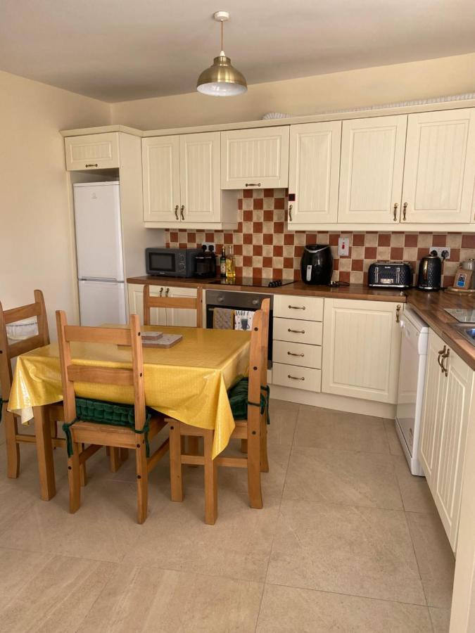 Glengesh Court. Ardara Town Centre. Appartement Buitenkant foto